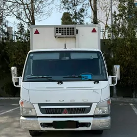 Mitsubishi Canter 2010