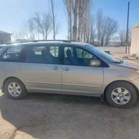 Toyota Sienna 2006