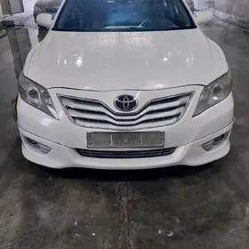 Toyota Camry 2010