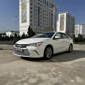 Toyota Camry 2016