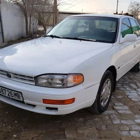 Toyota Camry 1993