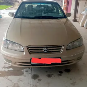 Toyota Camry 1998