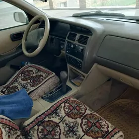 Toyota Avalon 1998