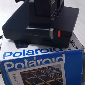 Polaroid