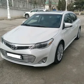 Toyota Avalon 2013