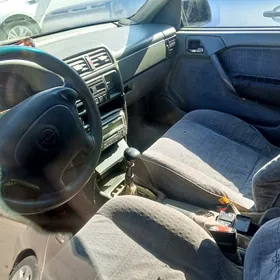 Opel Vectra 1995