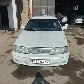 Toyota Avalon 1999