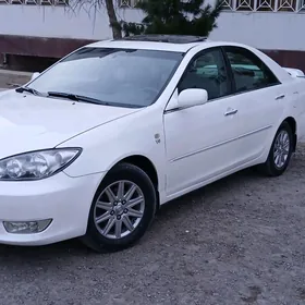 Toyota Camry 2005