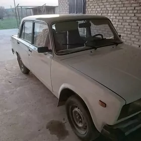 Lada 2107 2000