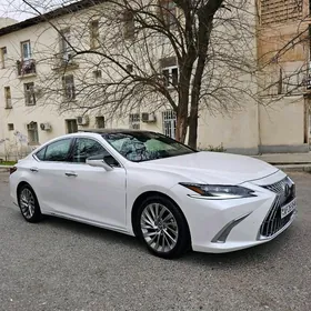 Lexus ES 350 2019
