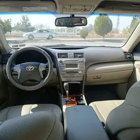 Toyota Camry 2011