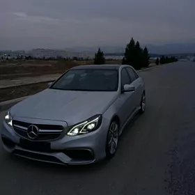 Mercedes-Benz E350 2012