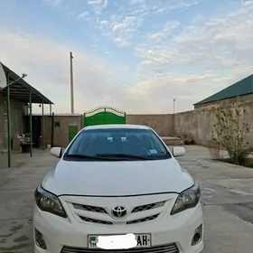 Toyota Corolla 2011