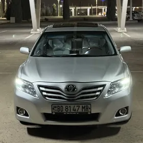 Toyota Camry 2011