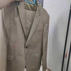 Penjek (Kastýum Balak)