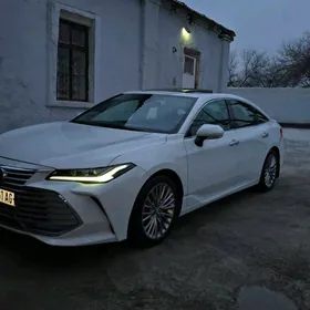 Toyota Avalon 2019