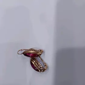 GYZYL GULAKALKA. 6.40gr.