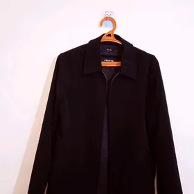 Куртка ветровка