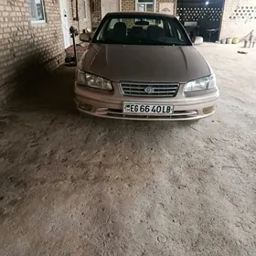 Toyota Camry 2002