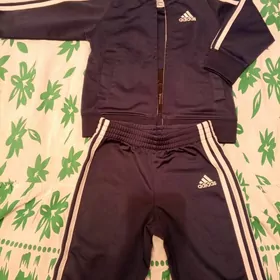 Adidas spartiwka