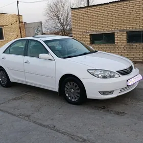 Toyota Camry 2005