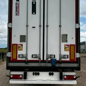 Schmitz Cargobull 2021