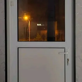 plastik gapy we ayna