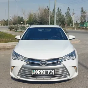 Toyota Camry 2016