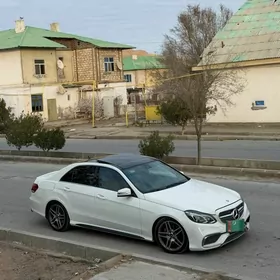 Mercedes-Benz E350 2010