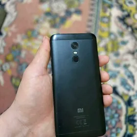 Redmi 5 Plus 3/32 gb