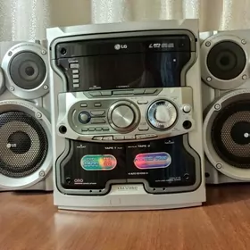 Музыкальный центр