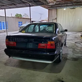 e34  bufer yzky