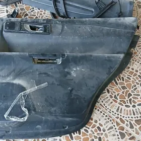 Ford exp Yzky sag gapy obşiwka