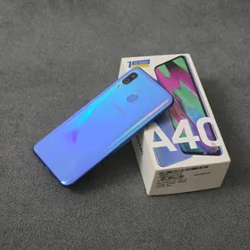 Samsung A40. 4/64. wetnam