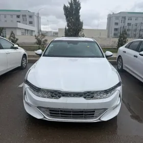 Kia K5 2021