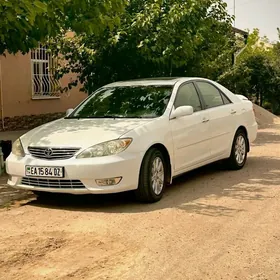 Toyota Camry 2005