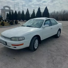 Toyota Camry 1993