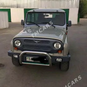 UAZ 469 2002