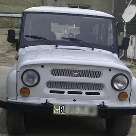 UAZ 469 2012