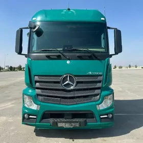 Mercedes-Benz ACTROS 3331 2019