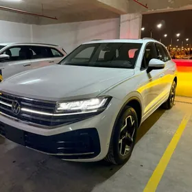 Volkswagen Touareg 2024