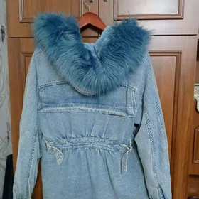 Куртка теплая джинс.