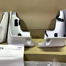 15-17 GYLYC CAMRY BRYZGAWIK