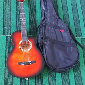 Akusty Gitara