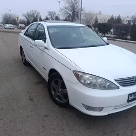 Toyota Camry 2003