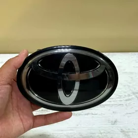 TOYOTA ZNACHOK ANTIRADARYNKY