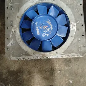 вытяжка для больших кухни