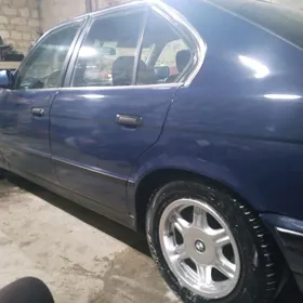 BMW 525 1990