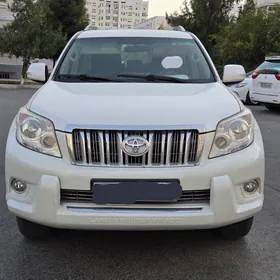 Toyota Land Cruiser Prado 2010