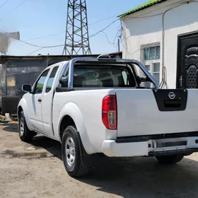 Nissan Frontier 2018